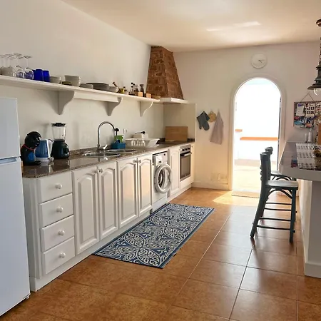 Casa Cabrera